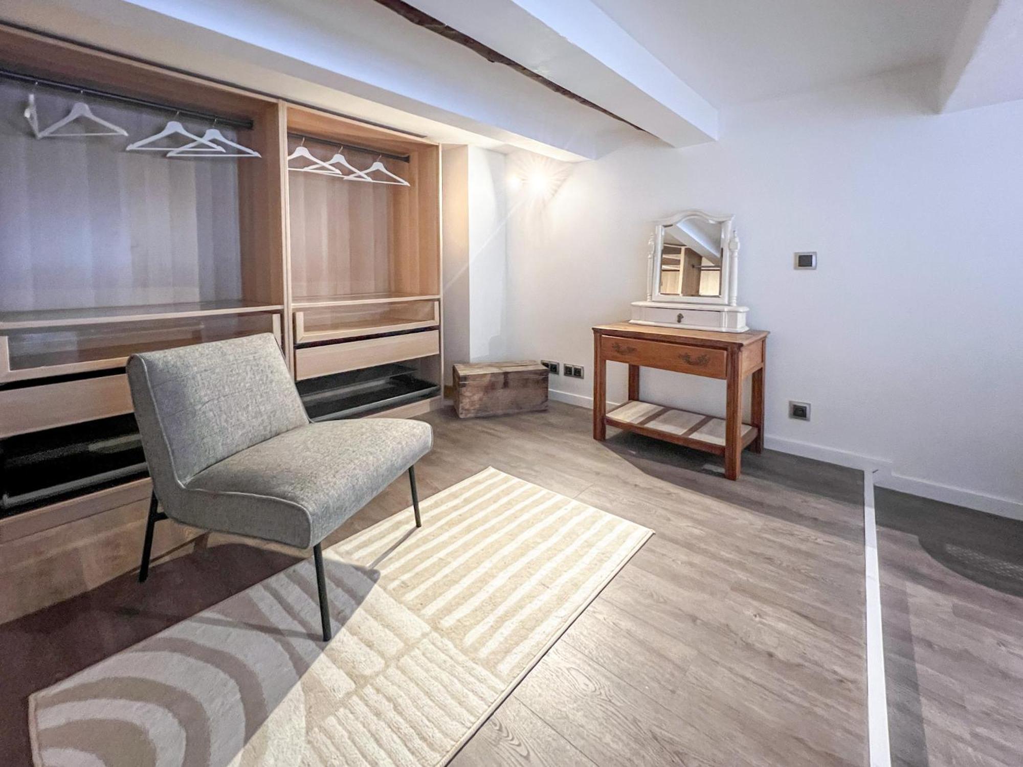 Elegant T3 Central Avec Vue Sur Le Port De Тулон Екстериор снимка